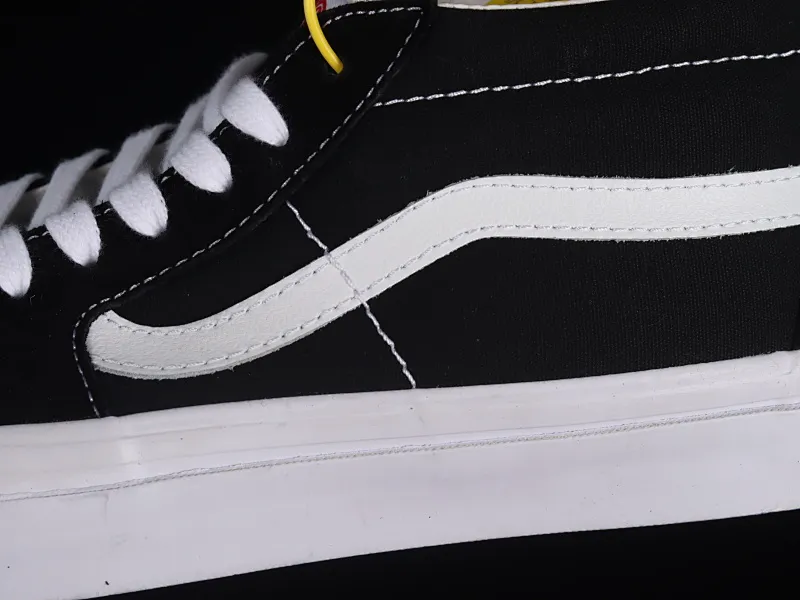 All categories Vans Vans series Vans Mid Vans China Vans Vault OG SK8-Mid Lx Vans high-end branch simple black and white mid-top casual sneakers VN0A4BVCBA2